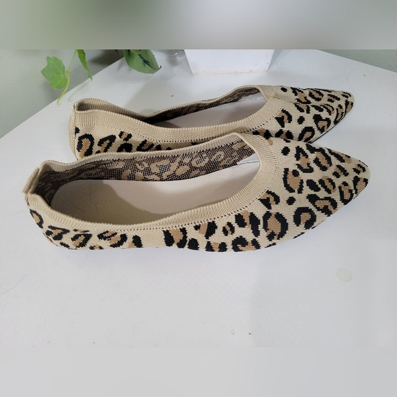 NWOB KNIT FLATS. 🐆 PATTERN. 8 - Picture 15 of 15